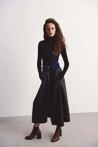 Look 10